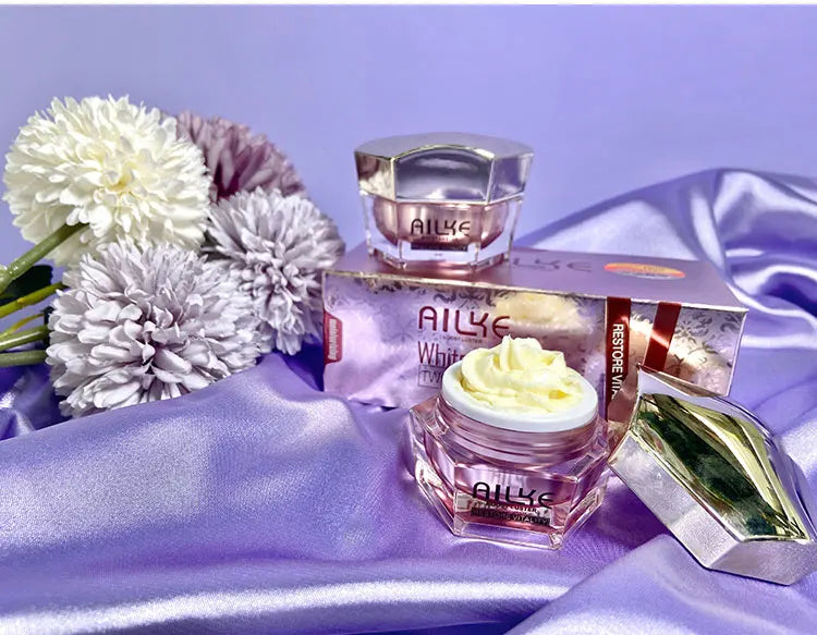 AILKE Collagen Renewal Cream – Brightening & Age-Defying Hydration