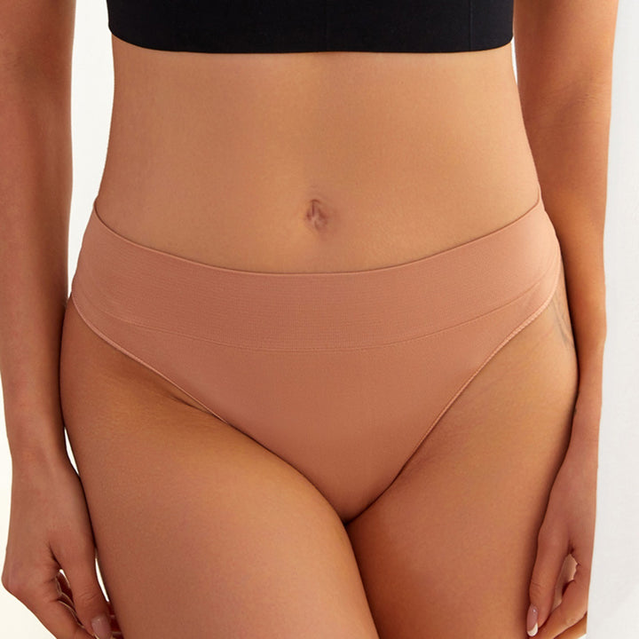 Seamless Breathable High-Rise Thong – Ultra-Comfortable Invisible Panties for Women