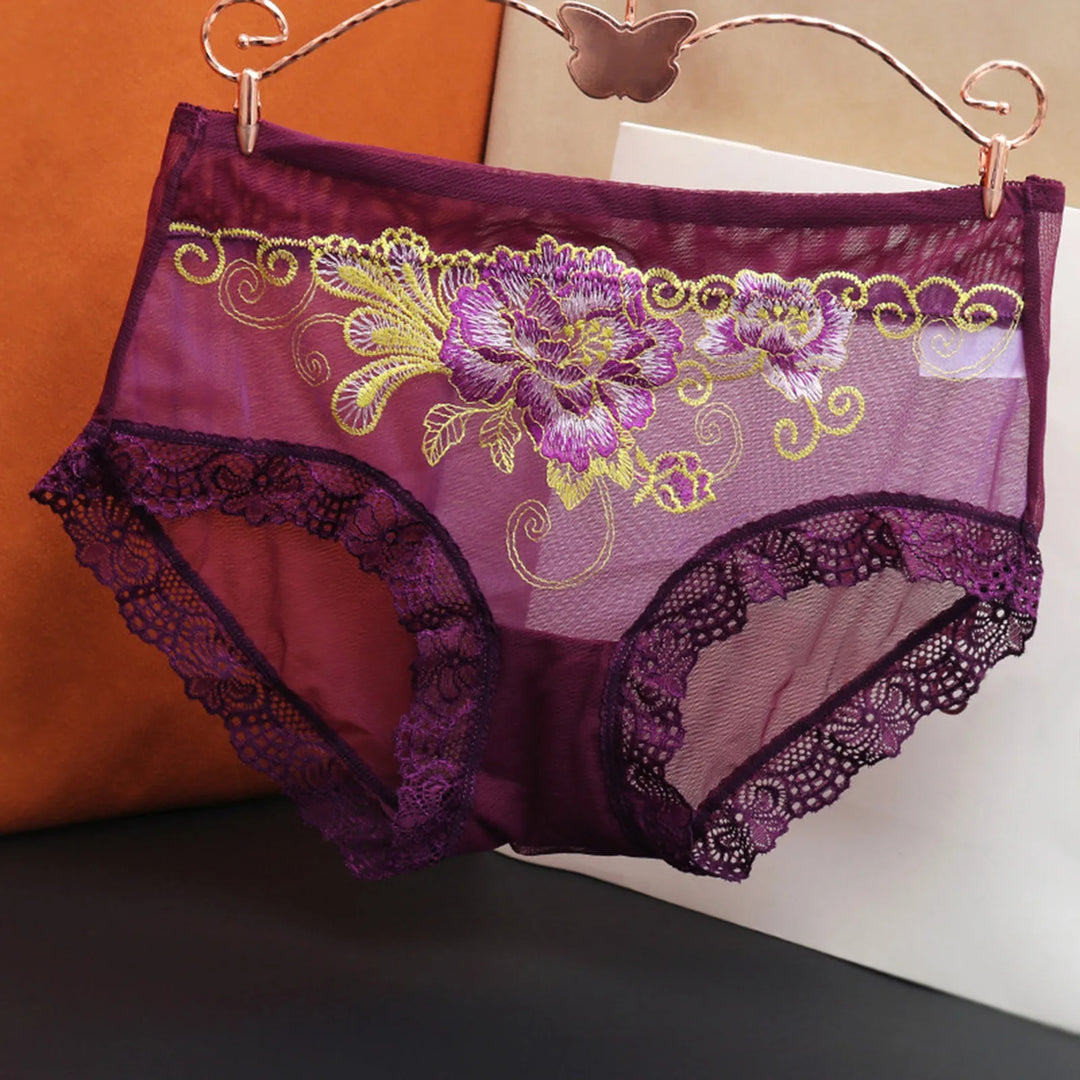 Plus Size Sheer Lace Embroidered Panties – High-Rise Seamless Briefs for Women