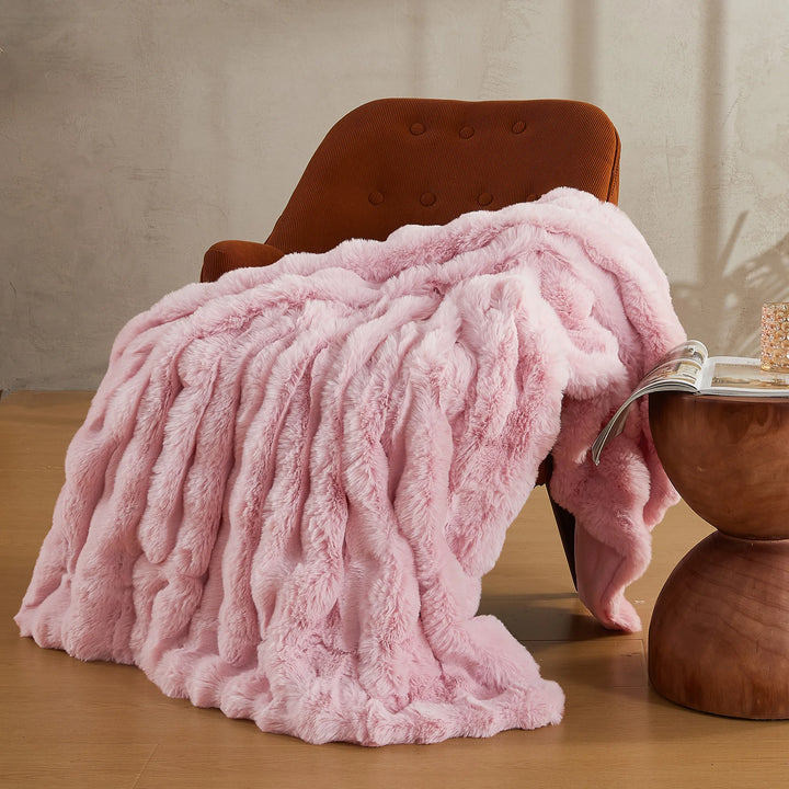 JELLYMONI Faux Fur Throw Blanket, Throw Blanket for Couch, Fuzzy Cozy Plush Bubble Bed Throw Blanket, Thick and Warm Blanket