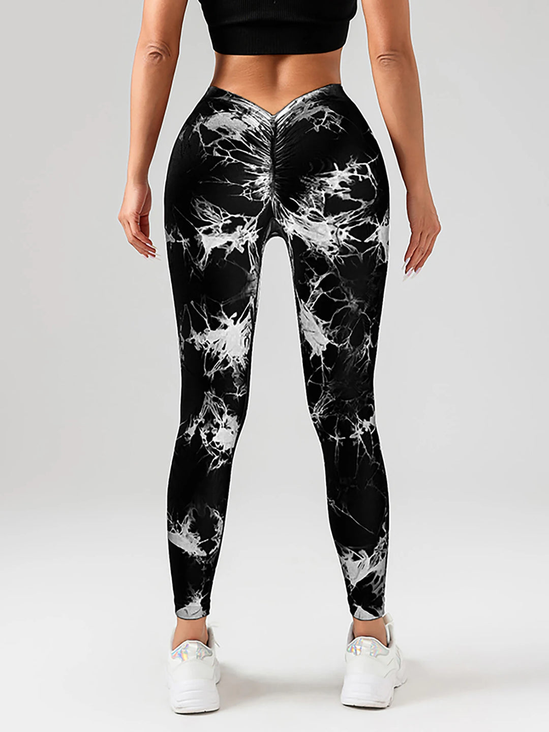 V-Back Tie-Dye Scrunch Butt Leggings – Buttery Soft, High-Waist, Booty-Lift Yoga Pants
