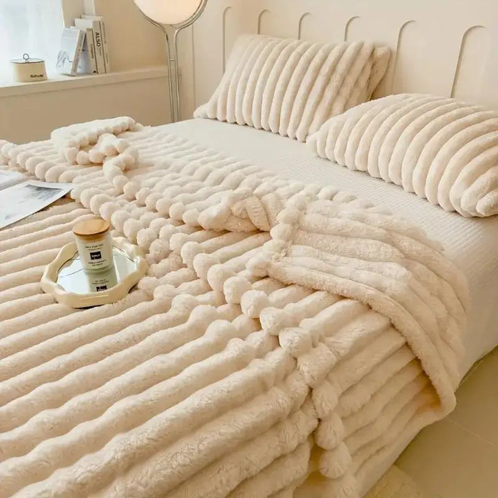 Luxurious Faux Rabbit Fur Throw Blanket - Soft, Warm & Cozy for Couch, Bed, Office, and Travel - Versatile All-Season Gift,