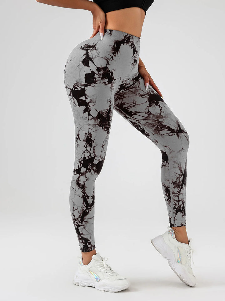 V-Back Tie-Dye Scrunch Butt Leggings – Buttery Soft, High-Waist, Booty-Lift Yoga Pants